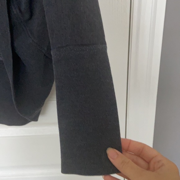 🧵 3/$25 -old navy cocoon sweater cardigan - Picture 3 of 5